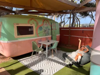 Mietunterkunft - Caravana Nostalgia - Camping La Playa Ibiza
