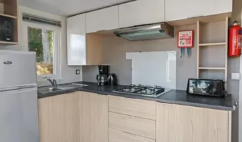 Mietunterkunft - Mobile-Home Comfort Modèle Xl - 29  M² - 2 Bedrooms - Raised Terrace - Camping Marvilla Parks - Les Gorges de Provence