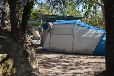 Pitch Tent max  m. 7 x 4 — 4