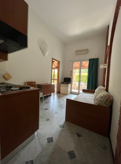 RESIDENCE (two rooms) — 2