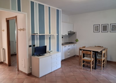 RESIDENCE (two rooms) — 10