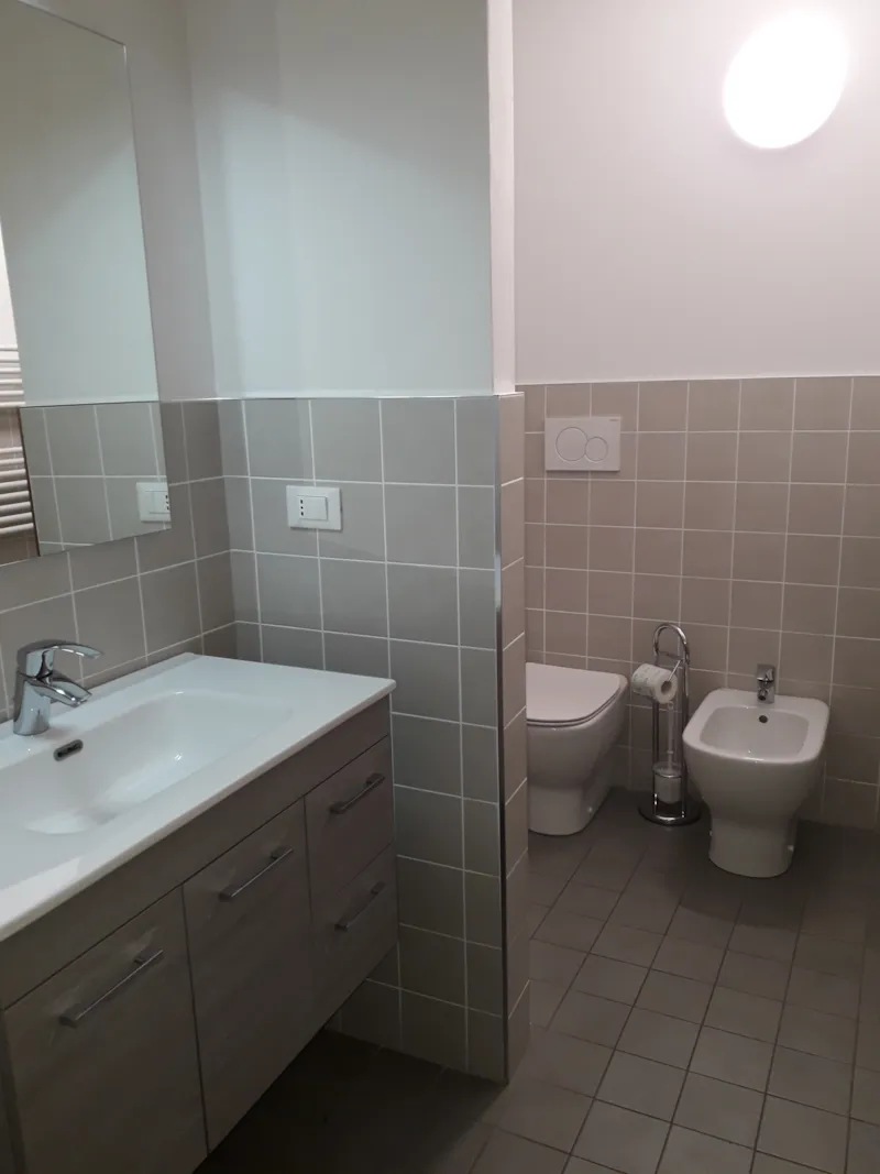 Residence (Deux Pièces)