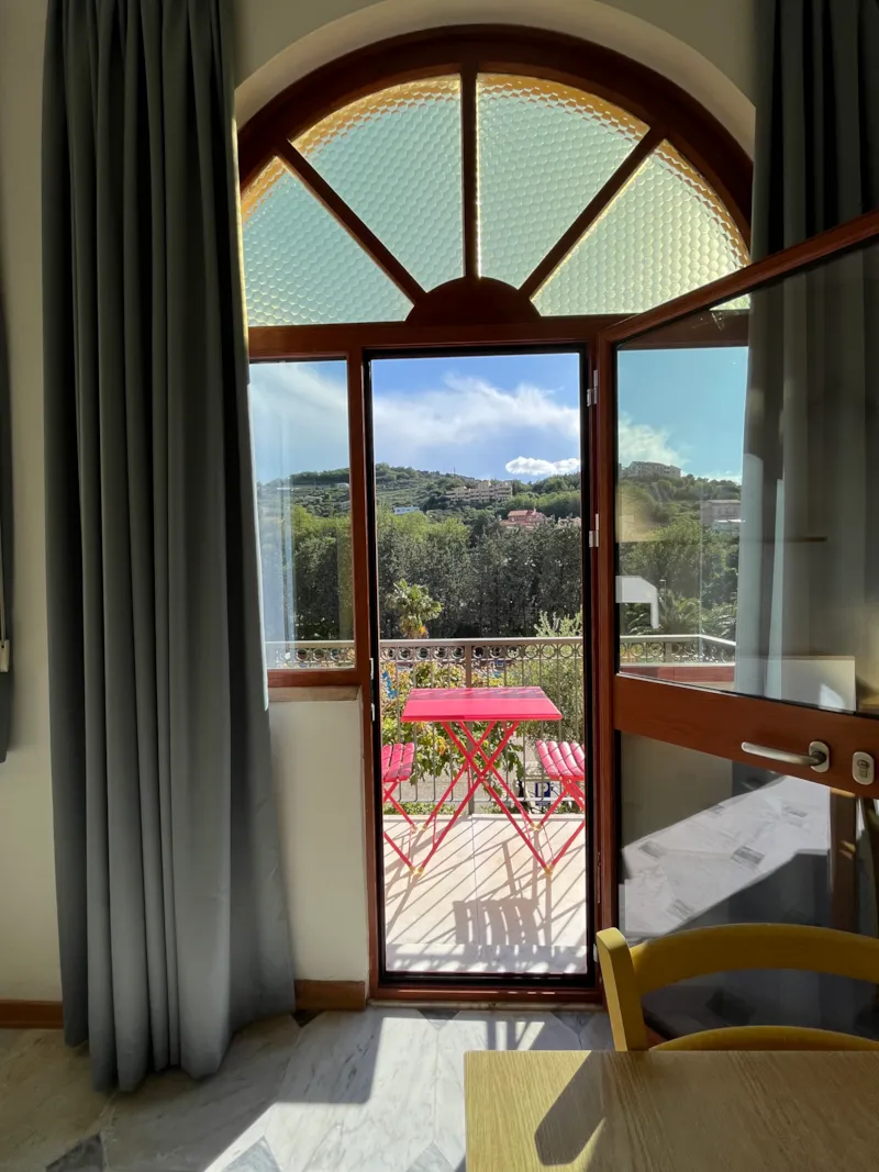 Residence (Une Pièce)