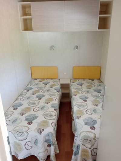 MOBILHOME 4 PERSONS — 4