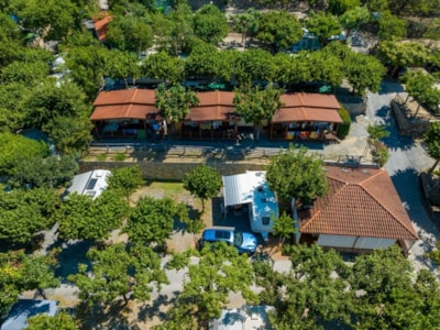 MOBILHOME 4 PERSONS — 5