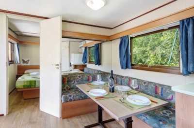 MOBILHOME 4 PERSONS — 6