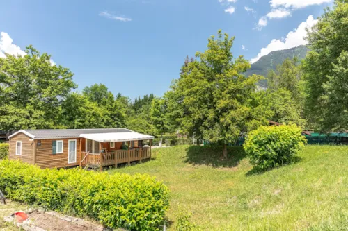 Huuraccommodatie(s) - Stacaravan Standard 28M² - 3 Slaapkamers + Tv + Terras - image n°1 - Flower Camping Les Iles 