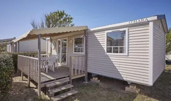 Mietunterkunft - Mobilheim Classic - 31 M² - Klimaanlage - 3 Schlafzimmer - Erhöhte Terrasse - Camping Marvilla Parks - Le Castellas
