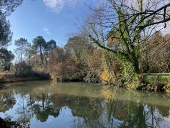 Plein Air Locations - Domaine du Lac - Ucamping