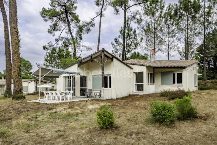 Maison 4 chambres (isolation renforcée)-1