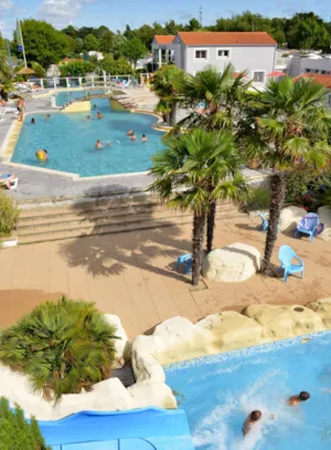 Camping L'Abri des Pins - MyCamping