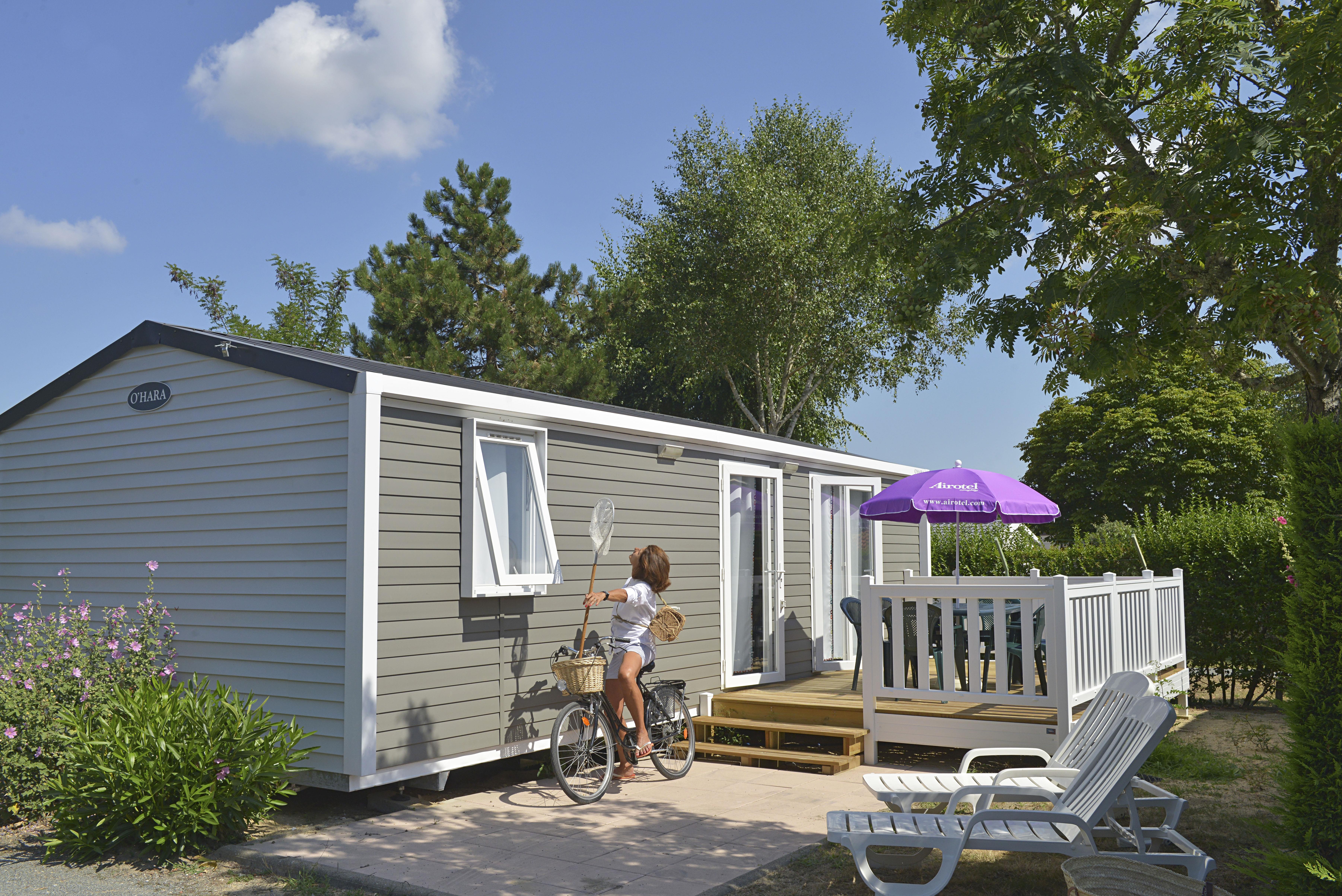 Location - Cottage Grand Confort (3 Chambres) Tv Avec Terrasse - Camping Les Places Dorées