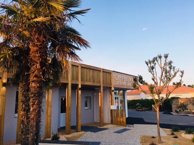 Camping Sunêlia Les Places Dorées