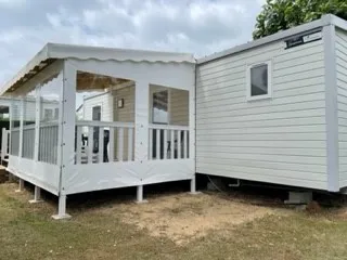 Accommodation - Dim - Sunelia Prestige 2Ch/ 4P - 34M² - Terrasse Couverte - Camping Sunêlia Les Places Dorées