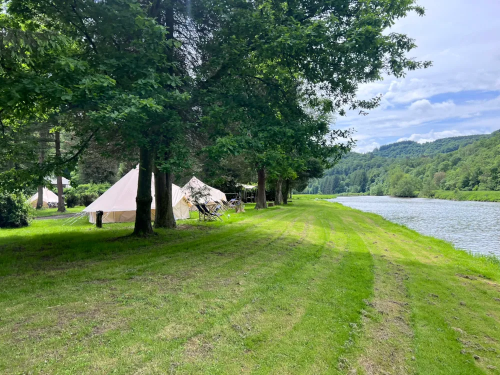 Emplacement - Emplacement Tente, Caravane Ou Camping-Car - Camping d'Houlifontaine