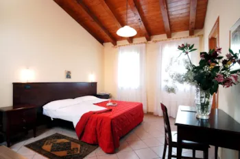 Mietunterkunft - Ferienwohnung Country Classic View - Tenuta Regina Agriturismo e Glamping