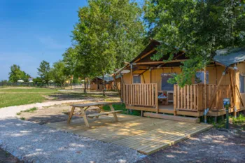 Mietunterkunft - Country Glamping Lodge - Tenuta Regina Agriturismo e Glamping