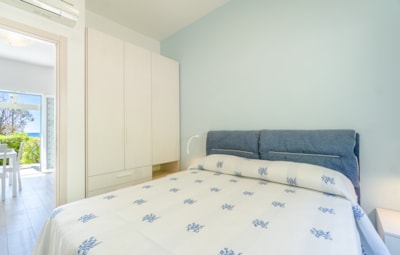 Sea View Apartment – 4 guests — 1
