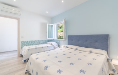 Sea View Apartment – 5 guests — 5