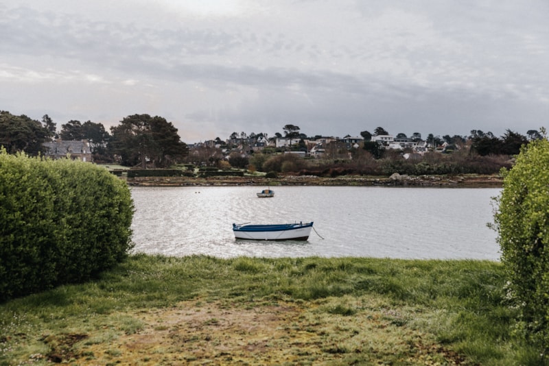 Emplacement bord de mer, 1 véhicule