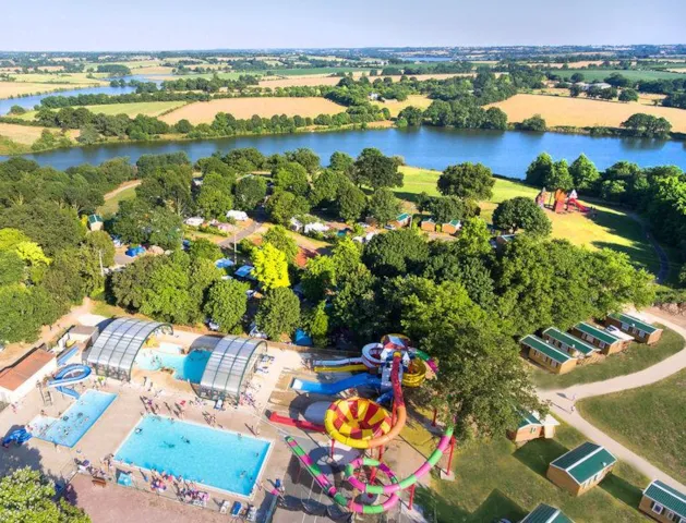 Capfun - Domaine du Lac de Ribou - image n°1 - Camping Direct