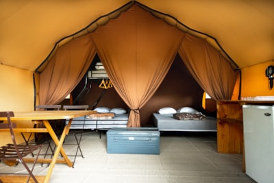 Canadienne Tent