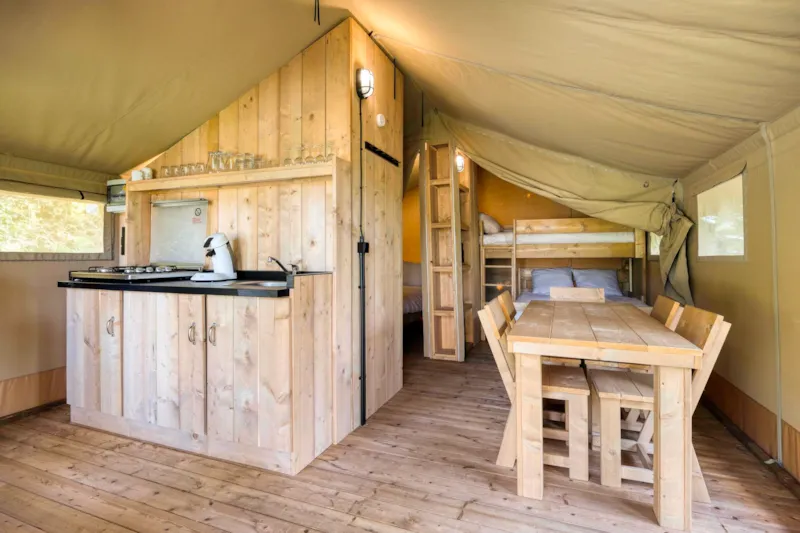 Comet 27 Glamping Lodge