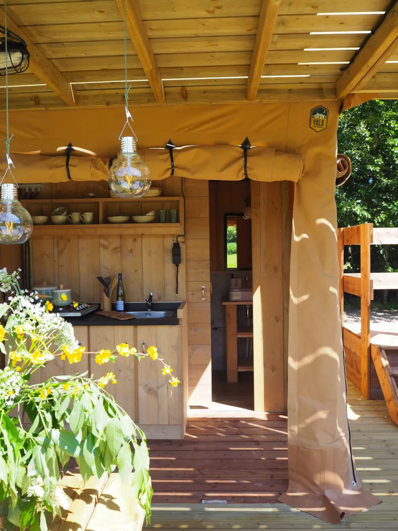 Shimmer Glamping Lodge