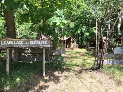 Holiday Home LA PETITE ORANGERIE - 2 bedrooms + 1 bathroom