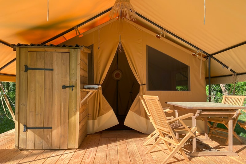 Glampingtent "Alles in één"