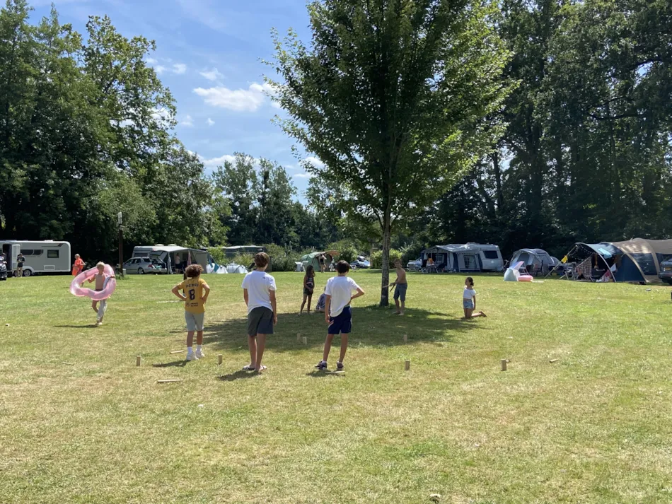 Castel Camping Château de Chanteloup