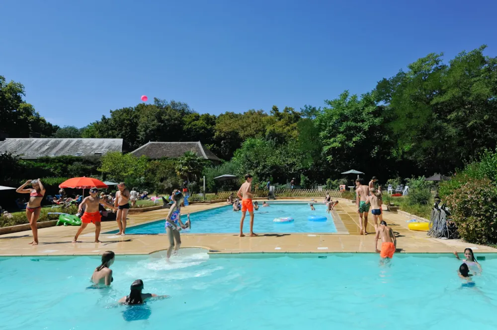 Castel Camping Château de Chanteloup