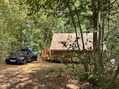 "Pilotis Pommier" Glamping