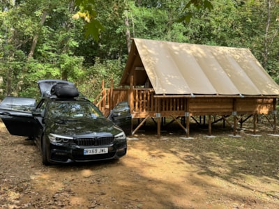 "Pilotis Pommier" Glamping