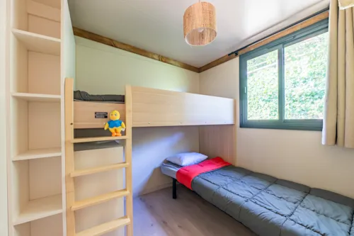 Location - Cottage Premium 3 Chambres - image n°9 - Camping Paradis Les Gorges du Haut Bugey