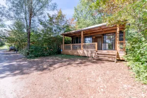 Locatif - Cottage Premium 3 chambres - Camping Paradis Les Gorges du Haut Bugey