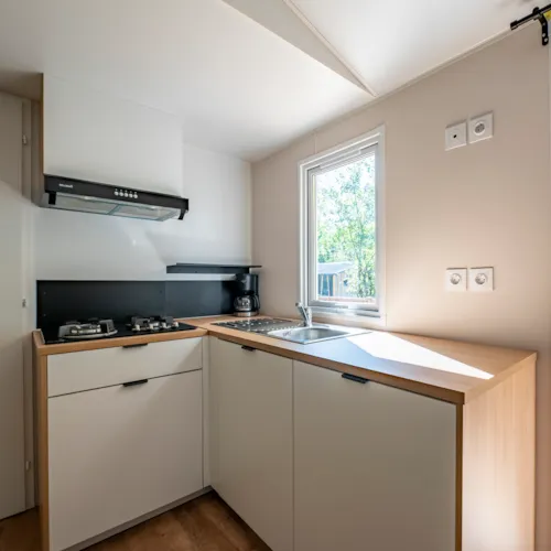 Location - Mobil-Home Confort+ 3 Chambres - image n°5 - Camping Paradis Les Gorges du Haut Bugey