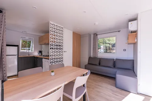 Location - Mobil-Home Premium 2 Chambres - image n°2 - Camping Paradis Les Gorges du Haut Bugey