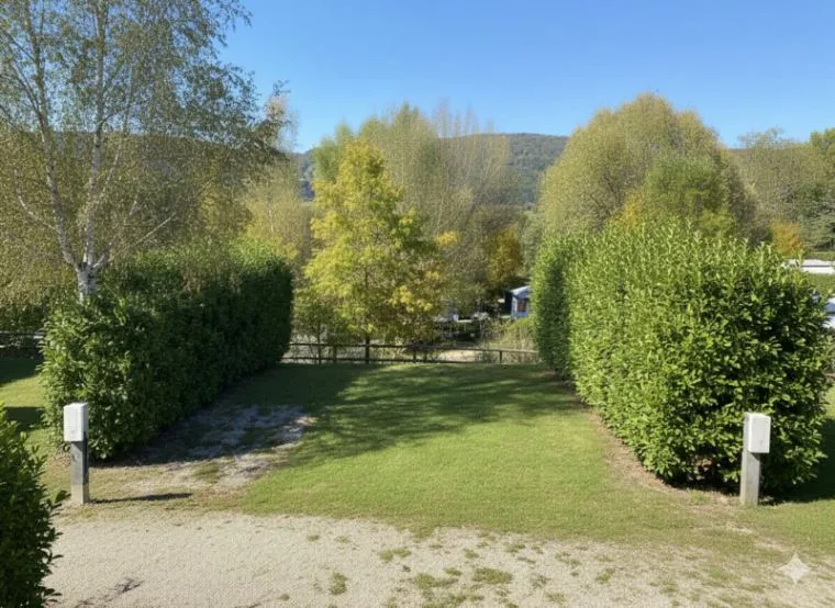 Pitch - Pitch With Electricity 10A - Camping Paradis Les Gorges du Haut Bugey
