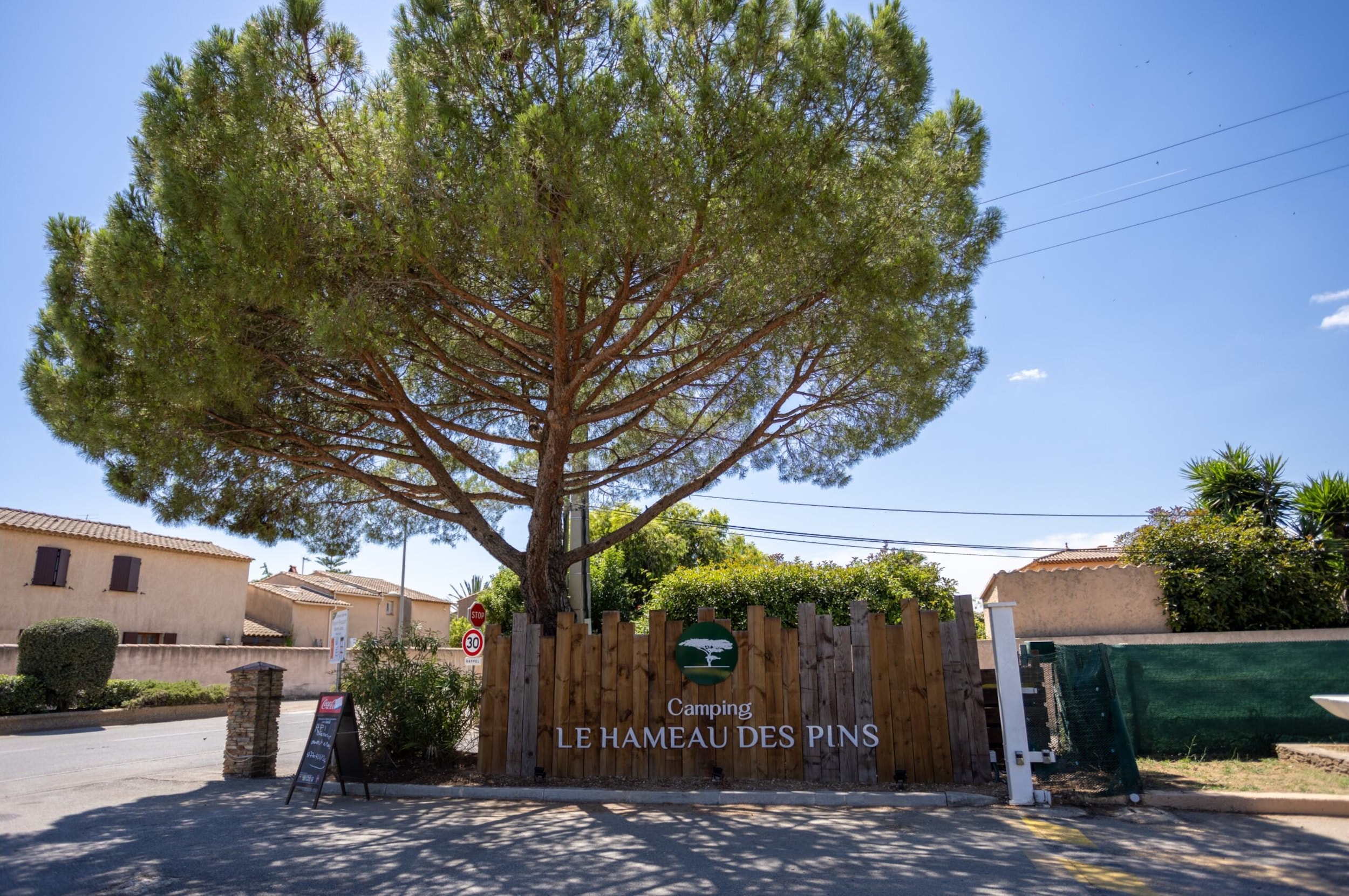 Camping Le Hameau des Pins — Photo 6