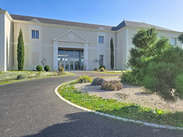 Domaine de Val d'Amboise - Terres de France - image n°1 - Camping Direct