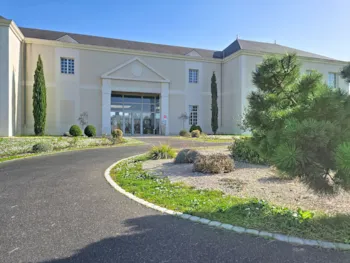 Domaine de Val d'Amboise - Terres de France - MyCamping