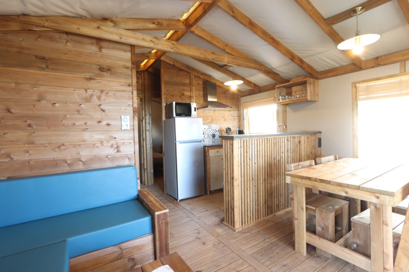 Lodge Ferret / D