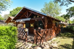 Huuraccommodatie(s) - Houten Chalet Phénix 20M² (Traditioneel Hout) Airco+ Plancha + Tv + Wifi - Camping Les Galets