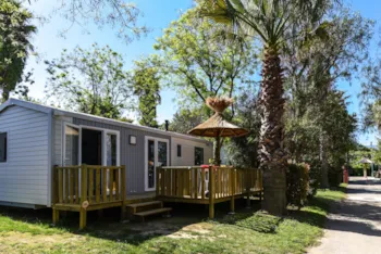 Mietunterkunft - Mobilheim Family 3 Schlafzimmer 32M² Klimaanlage + Plancha + Tv + Wlan - Camping Les Galets