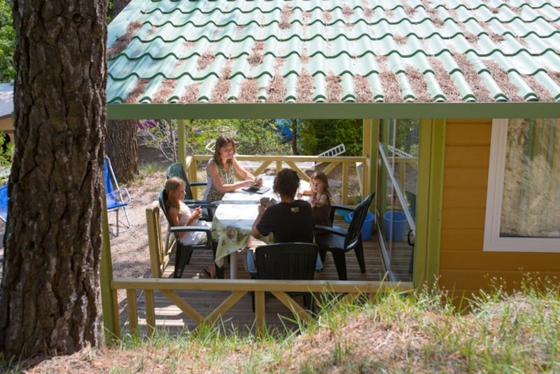 Chalet NEMO 20m² FÜR EIN PAAR - Halb überdachte Terrasse Klare ansicht