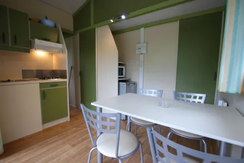 Location - Le Cocon Intimiste Pour Couple Avec Vue Dégagée – Chalet Nemo - image n°3 - Domaine de l'Ecluse