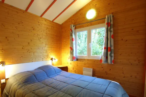 Huuraccommodatie(s) - 35M² Vakantiehuis Voor Grote Families, Grote Ruimte, Vaatwasser, Tv, 3 Slaapkamers - image n°5 - Domaine de l'Ecluse