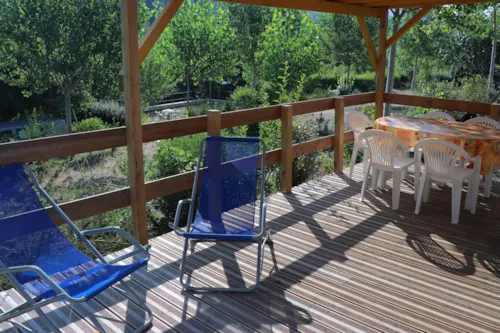 Location - Mobil-Home Colorado Plus 25M² Tres Belle Vue Un Espace Bébé - Climatisation - Tv - 2 Chambres - image n°3 - Domaine de l'Ecluse