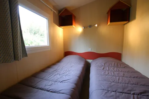 Location - Mobil-Home Colorado Plus 25M² Tres Belle Vue Un Espace Bébé - Climatisation - Tv - 2 Chambres - image n°5 - Domaine de l'Ecluse